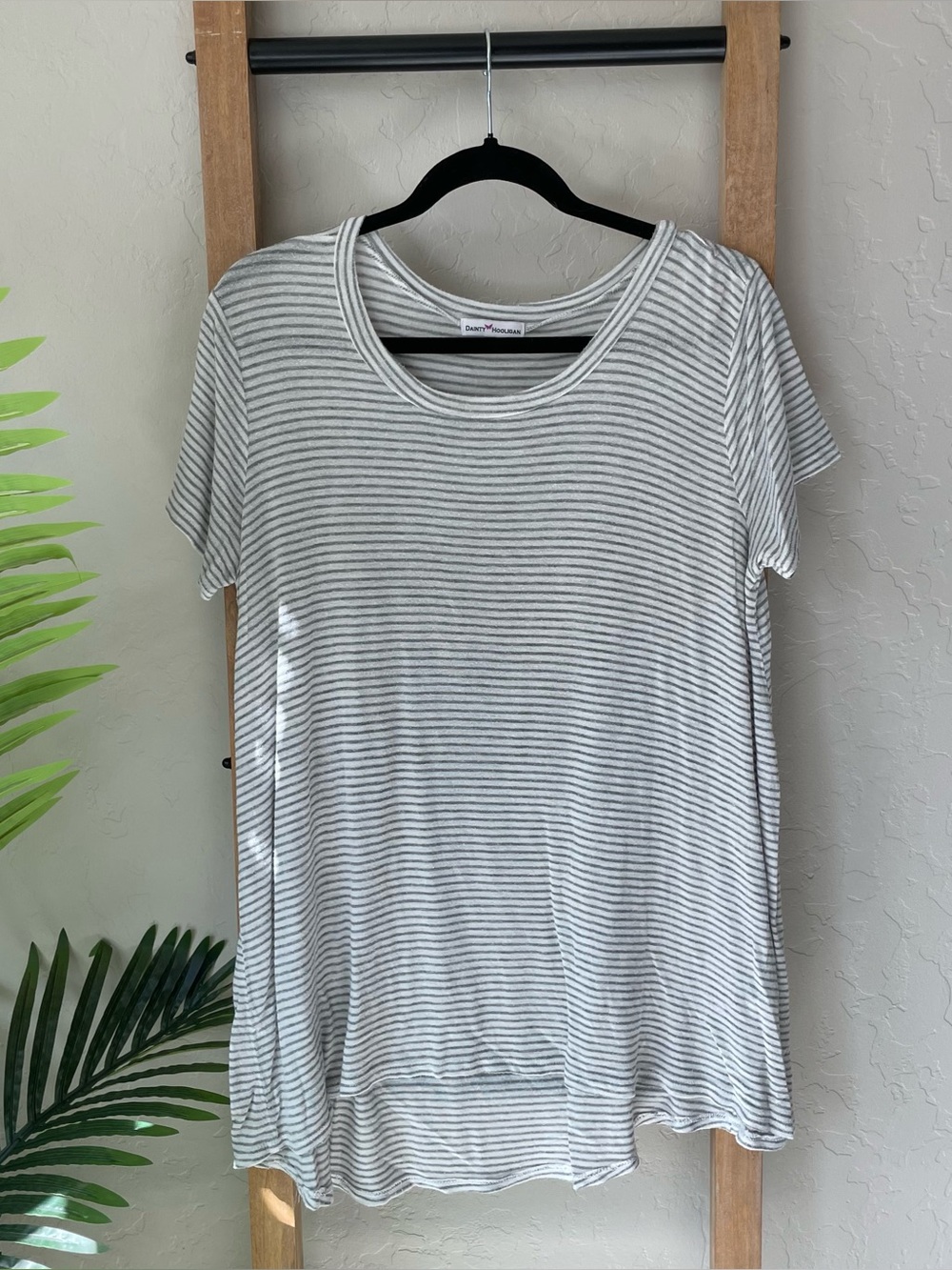 Dainty Hooligan Cream & Gray Striped Short Sleeve Tee